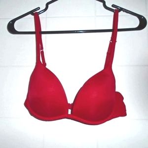 3/$20 La SENZA red bra